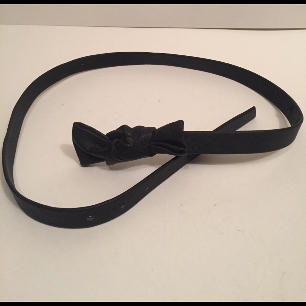 Black Leather Bow Knot Belt