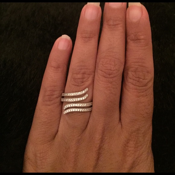 Classic Rhinestone Ring - Picture 3 of 3