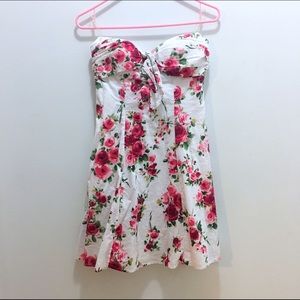Cute Strapless Dress