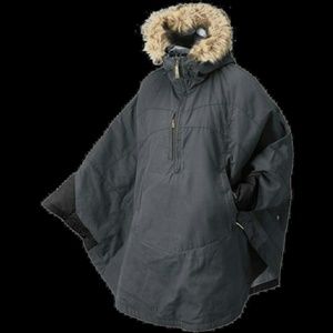 Fjallraven Luhkka Cape
