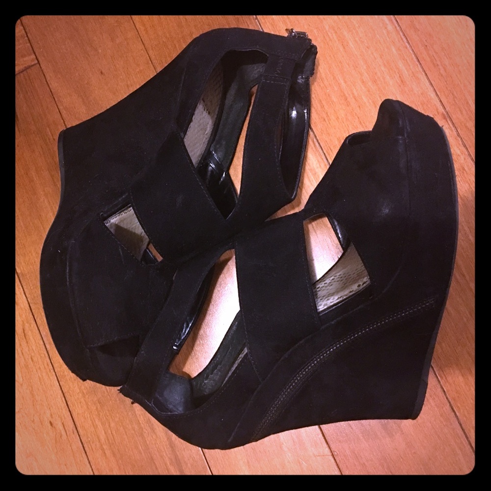 Black Suede Wedge