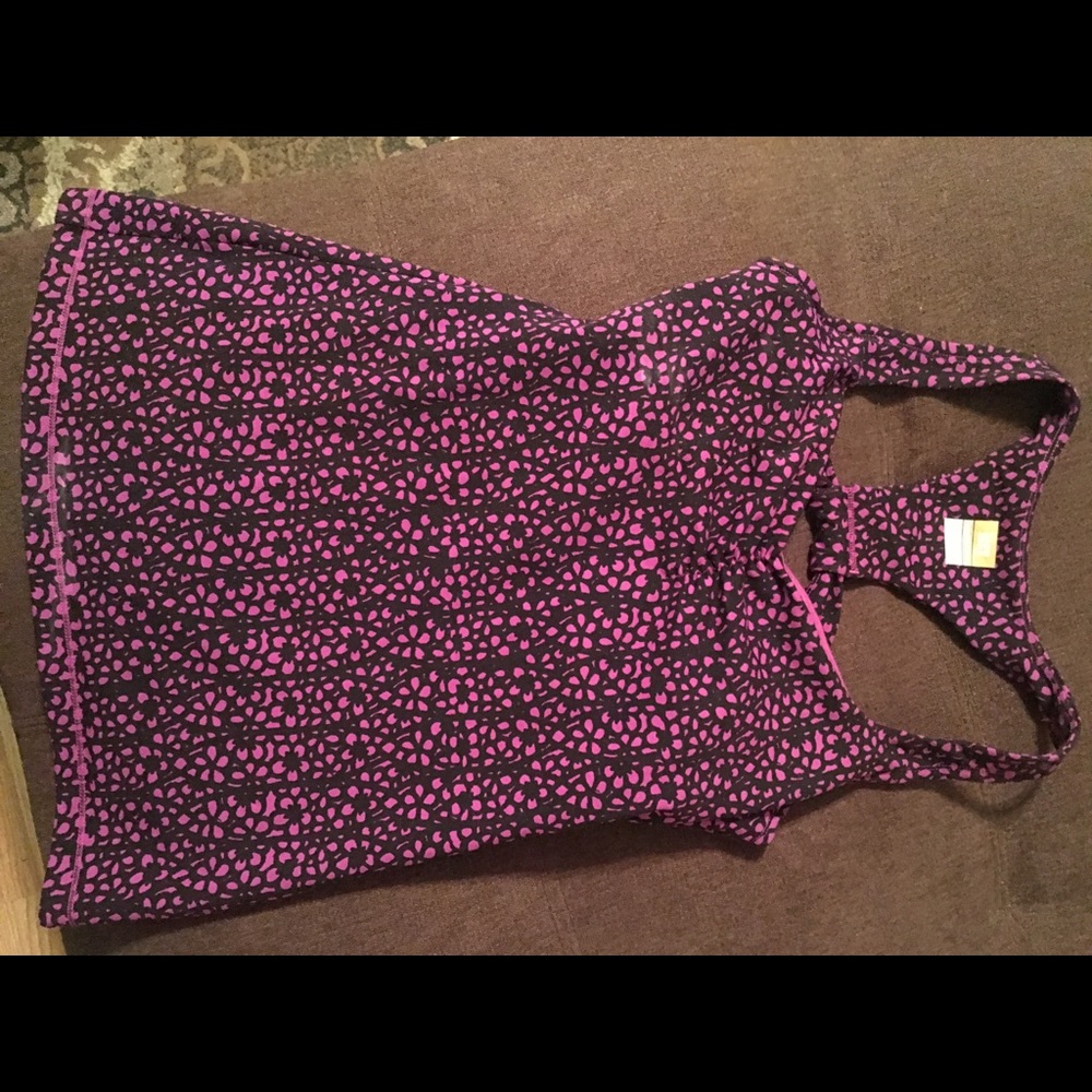 NWOT Lucy Workout Top