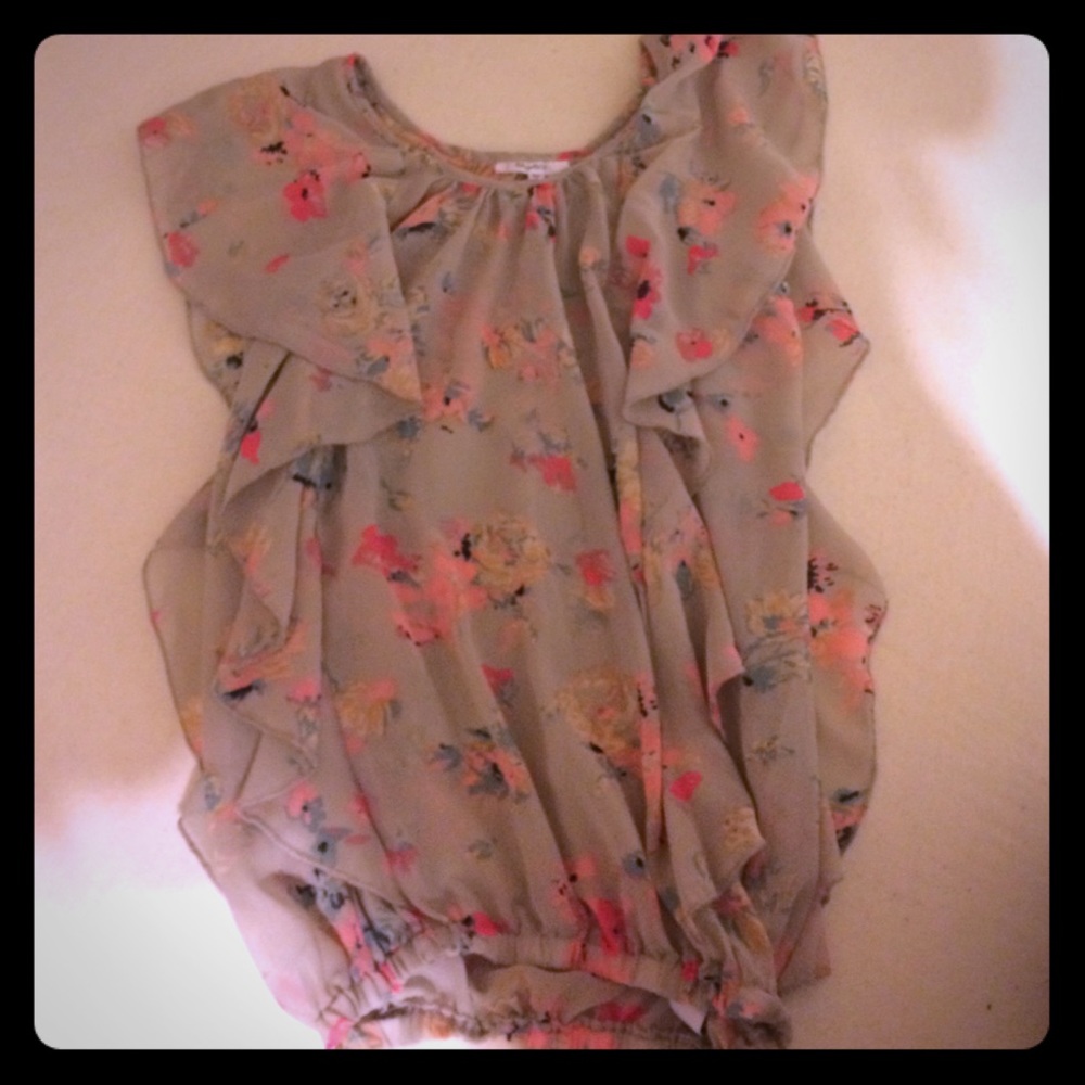 Cute top❤