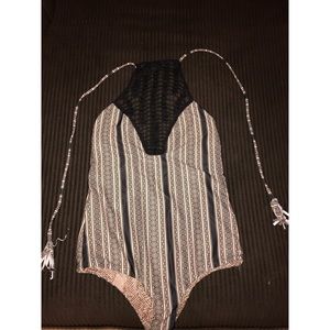 Acacia Polynesian (One Piece) Teahupo'o