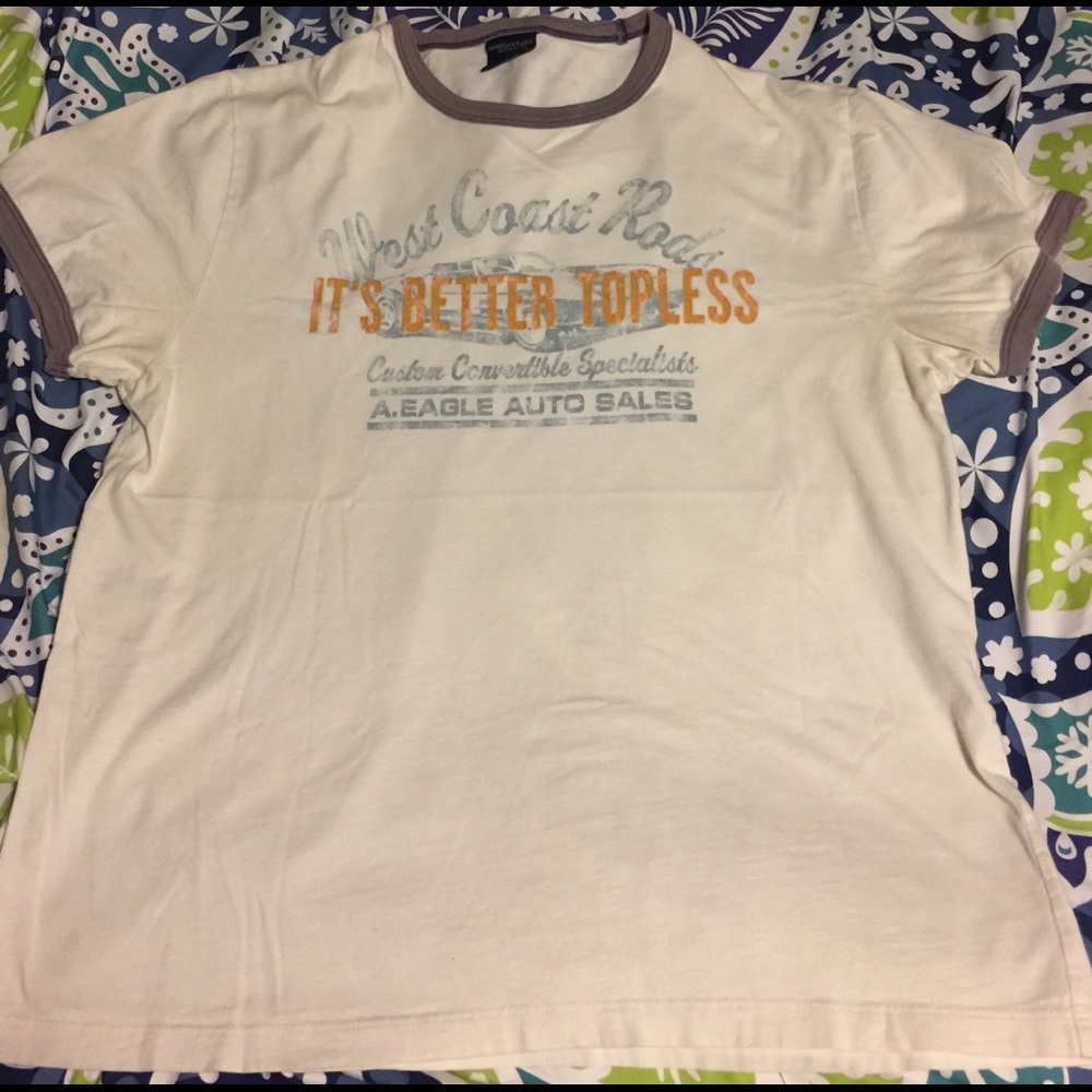 American Eagle T shirt men's Medium