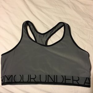 UnderArmour sports bra