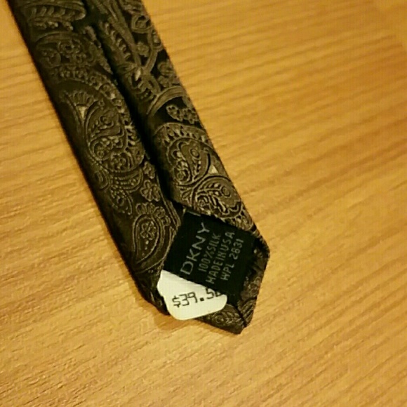 6 Ties Bundle - Picture 8 of 8