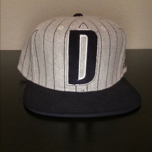 Adidas Mavericks SnapBack