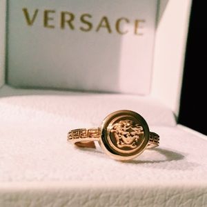 Versace Ring