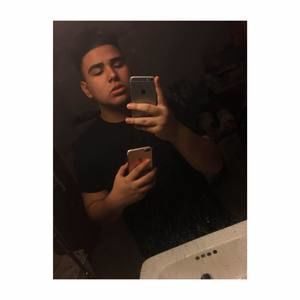 Meet your Posher, Darion