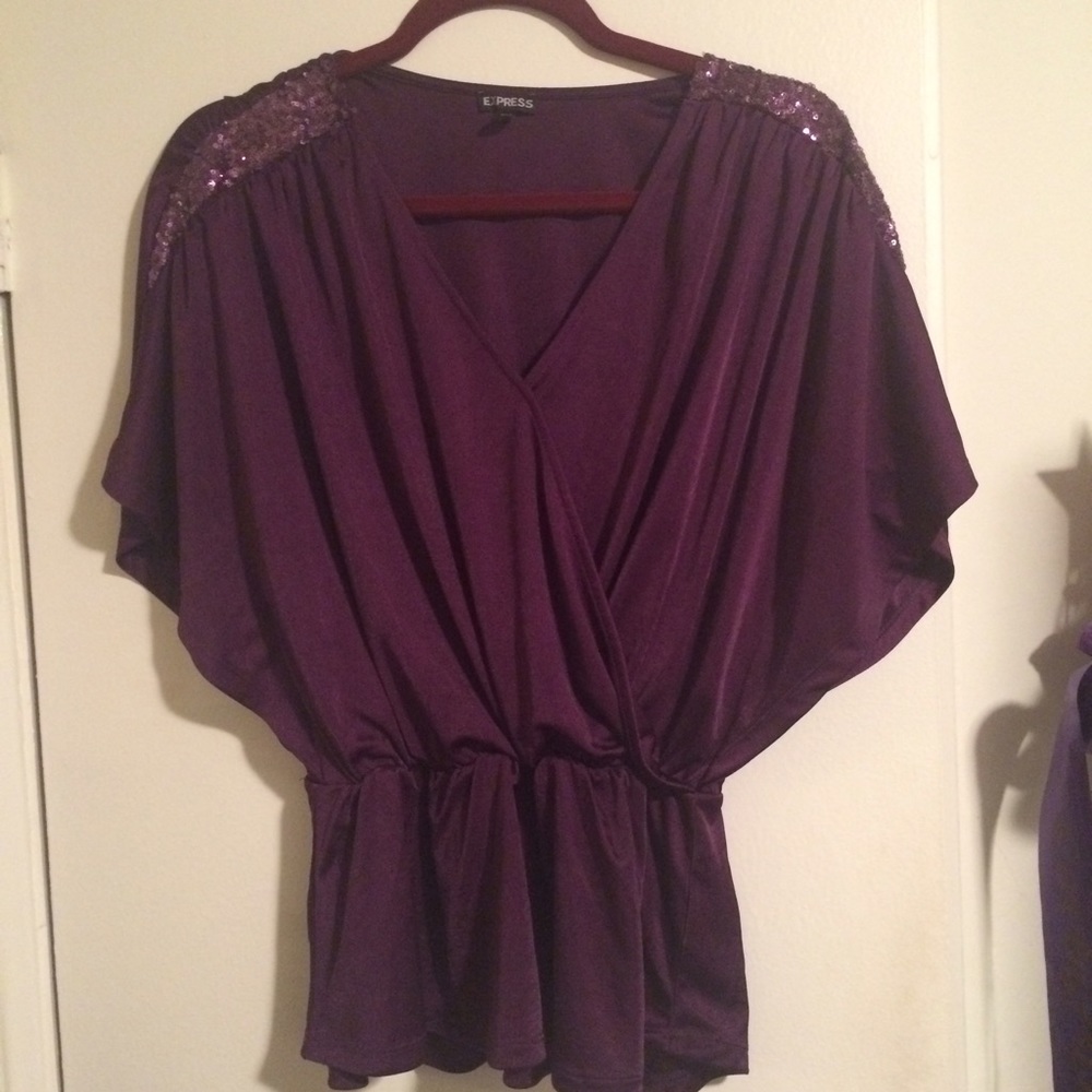 Plum blouse with sequins detail on sleeves