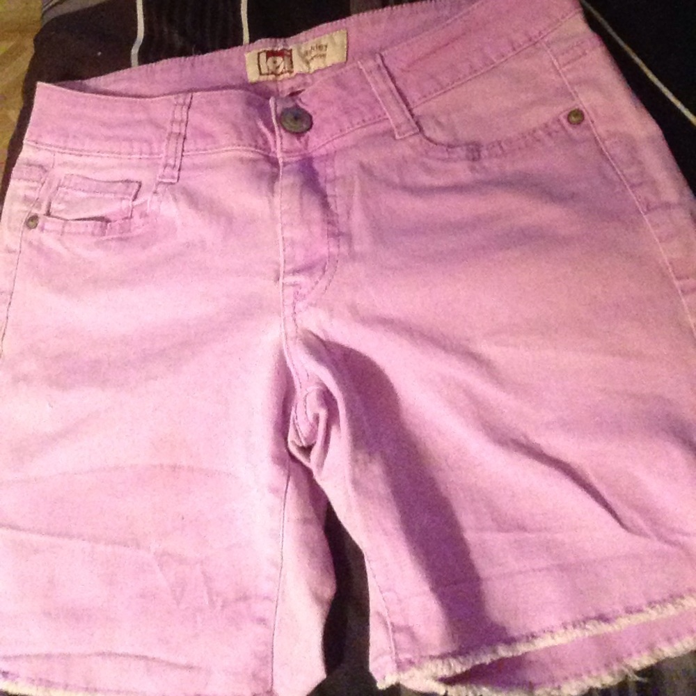 Above Knee "l.e.i. Ashely Lowrise"