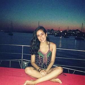 Meet your Posher, Leticia