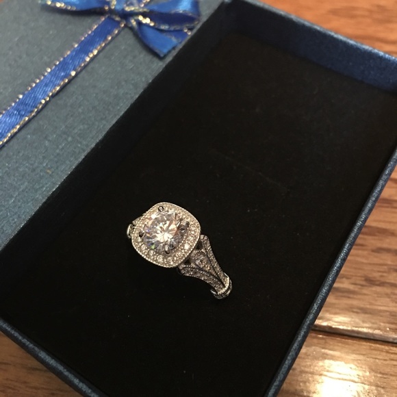 💕SALE 925 sterling silver engagement promise ring - Picture 3 of 4