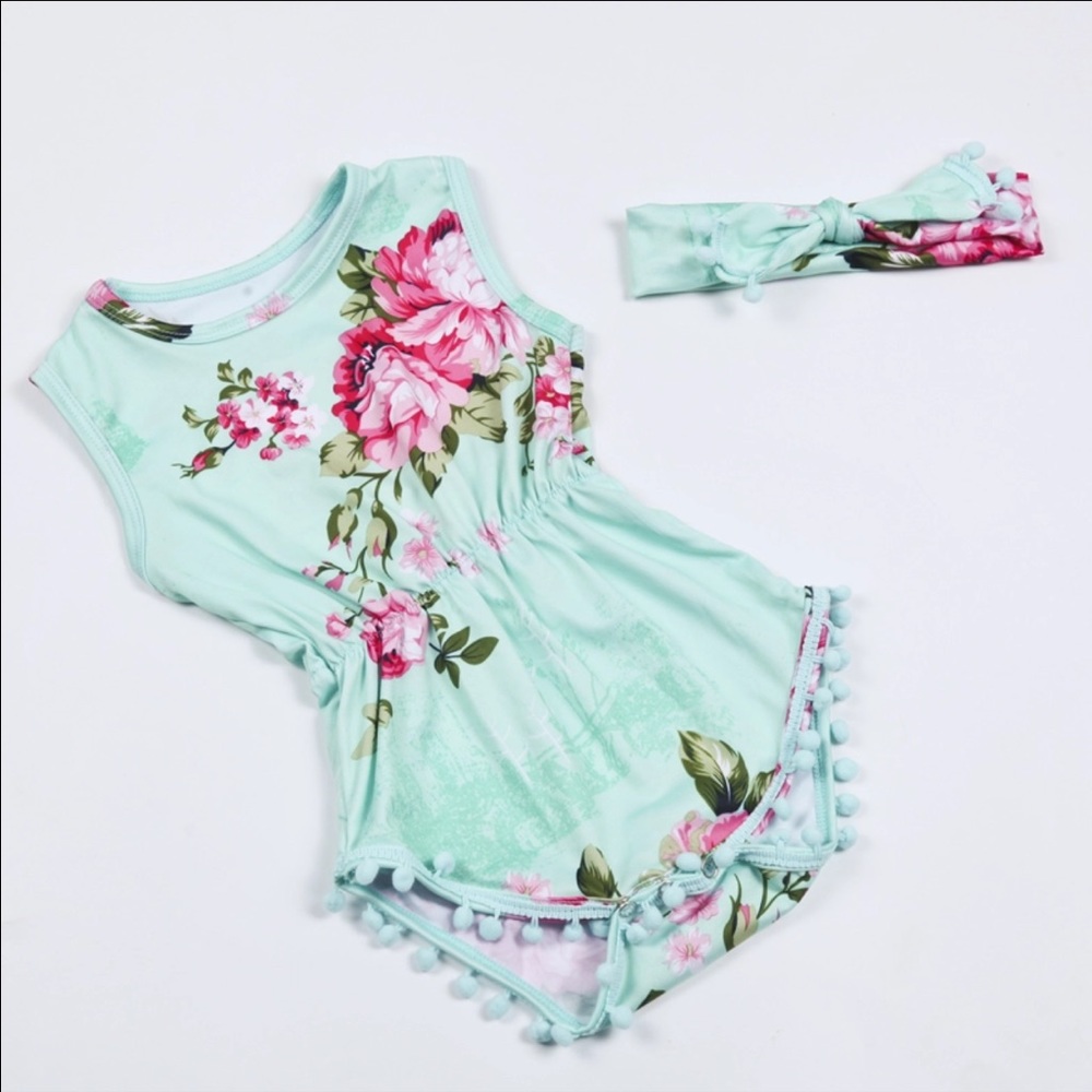 Big Roses baby girl Romper - Picture 1 of 3