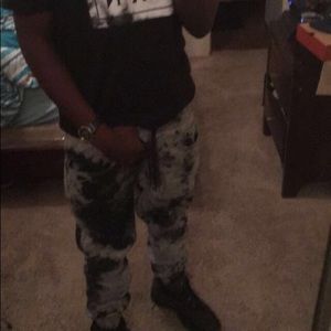 Meet your Posher, Malik