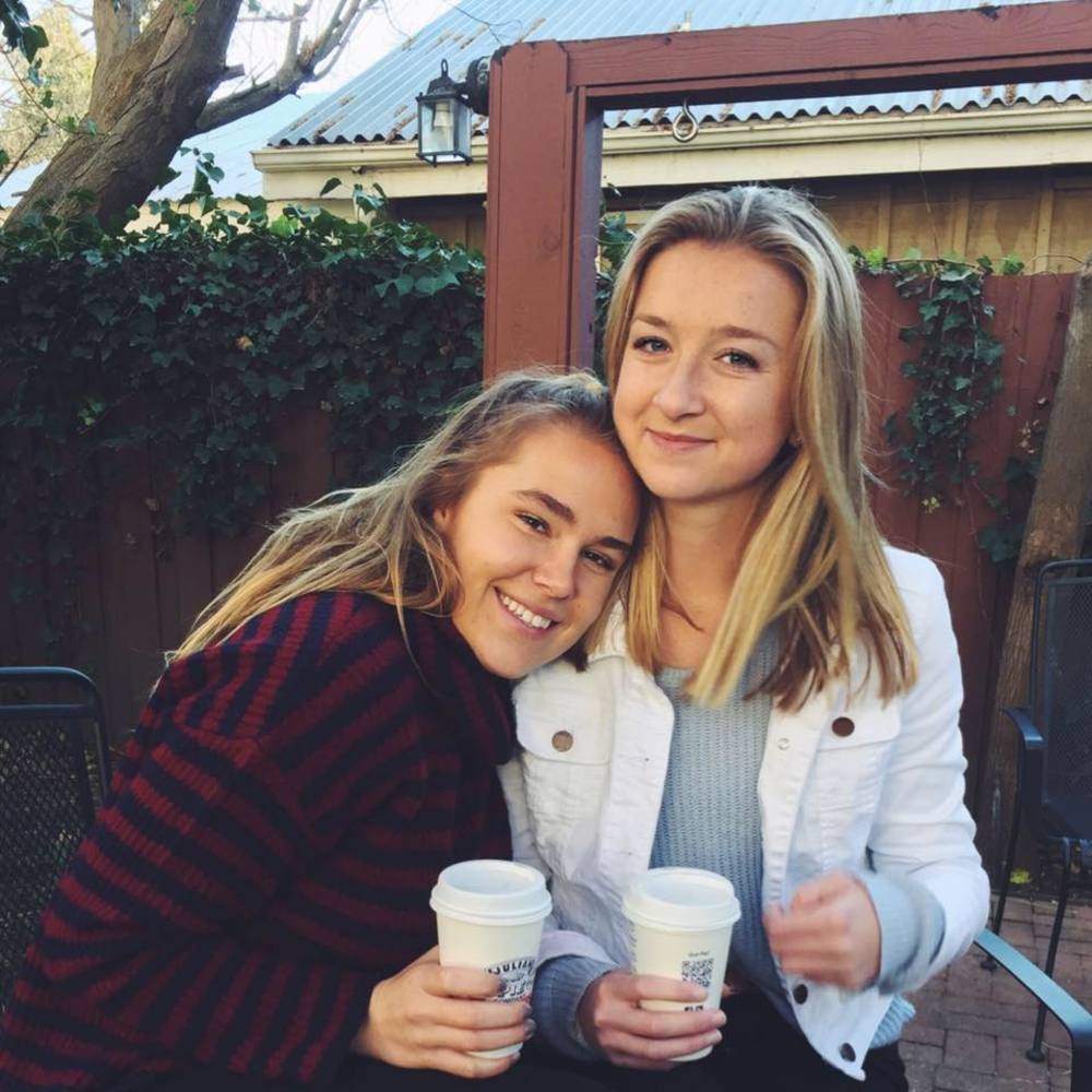 Meet your Posher, Courtney