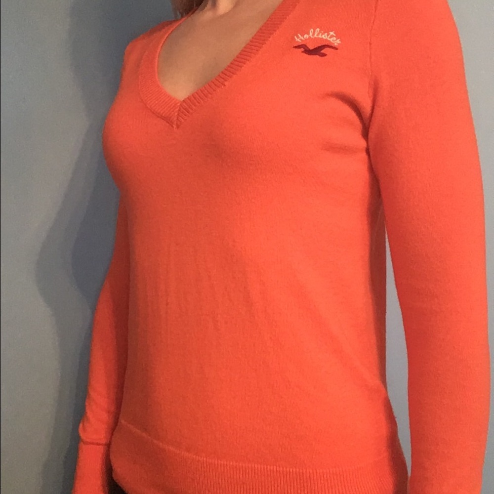 Hollister orange sweater