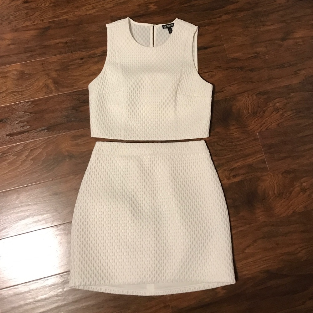 Express off white 2 piece outfit