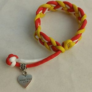 7.5" 550 paracord fashion bracelet