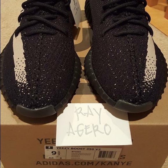 Yeezys size 9.5 Willing to trade for supreme - Picture 1 of 7