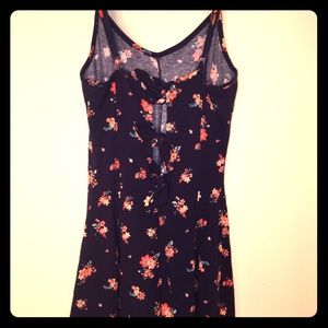 Urban Outfitters KIMCHI BLUE floral romper SMALL