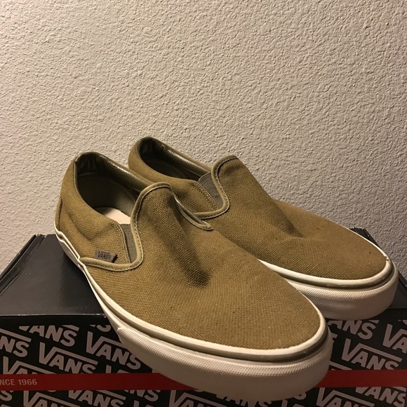 army slip on vans