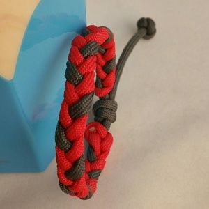 7" Paracord fashion bracelet