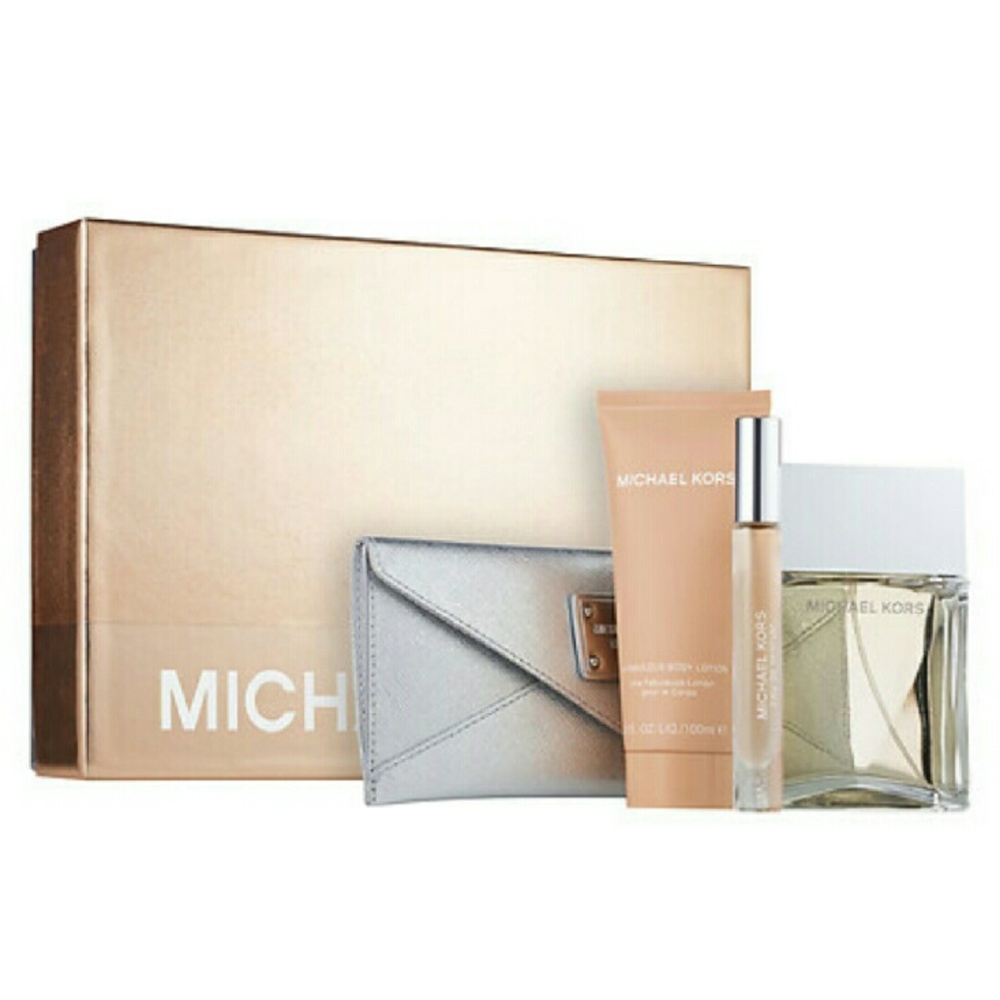 Michael Kors Signature Gift Set