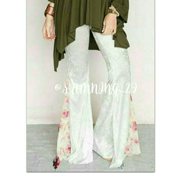 🆕VELVET BOHO BELL PANTS W/LACE INSERTS - Picture 6 of 8