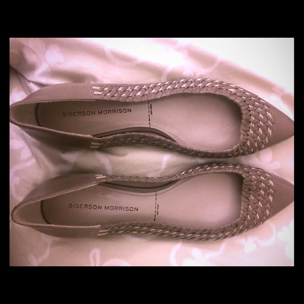 Sigerson Morrison Pointed Flats