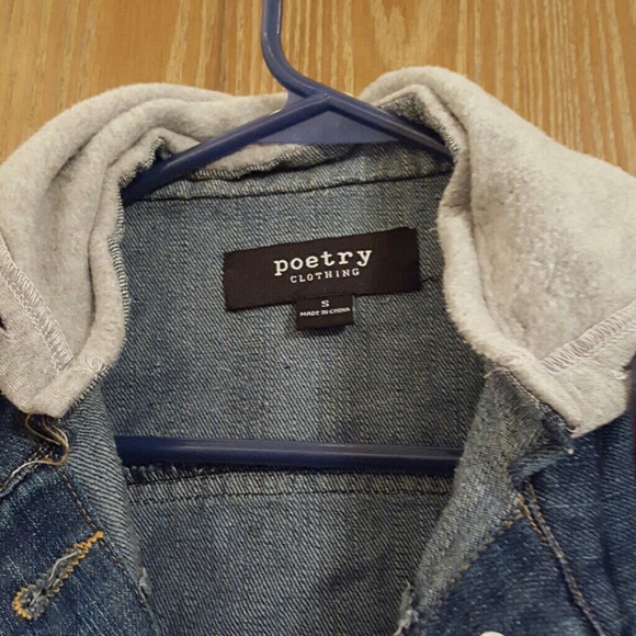 Jean jacket - Picture 2 of 3