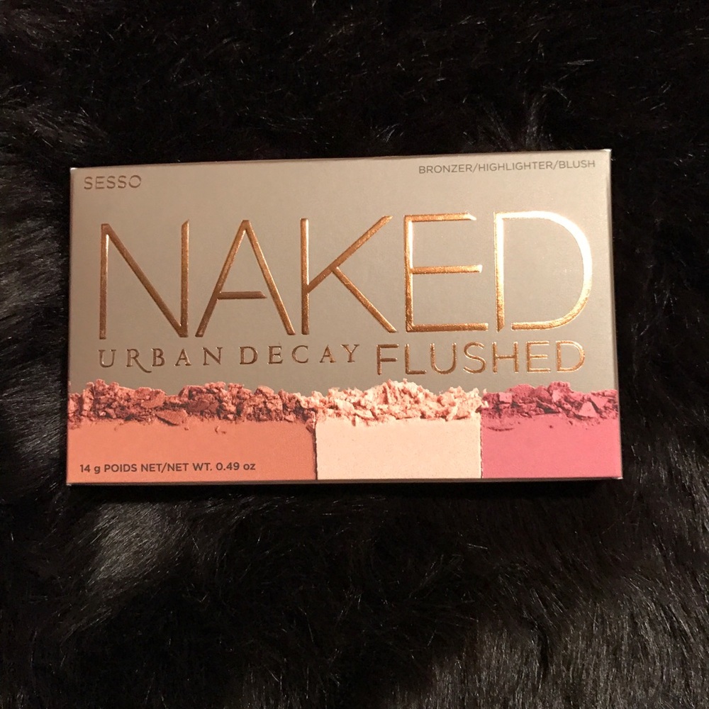 NEW! 💥 URBAN DECAY NAKED FLUSHED