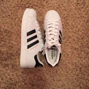 Adidas Original Sneakers (Imitation)
