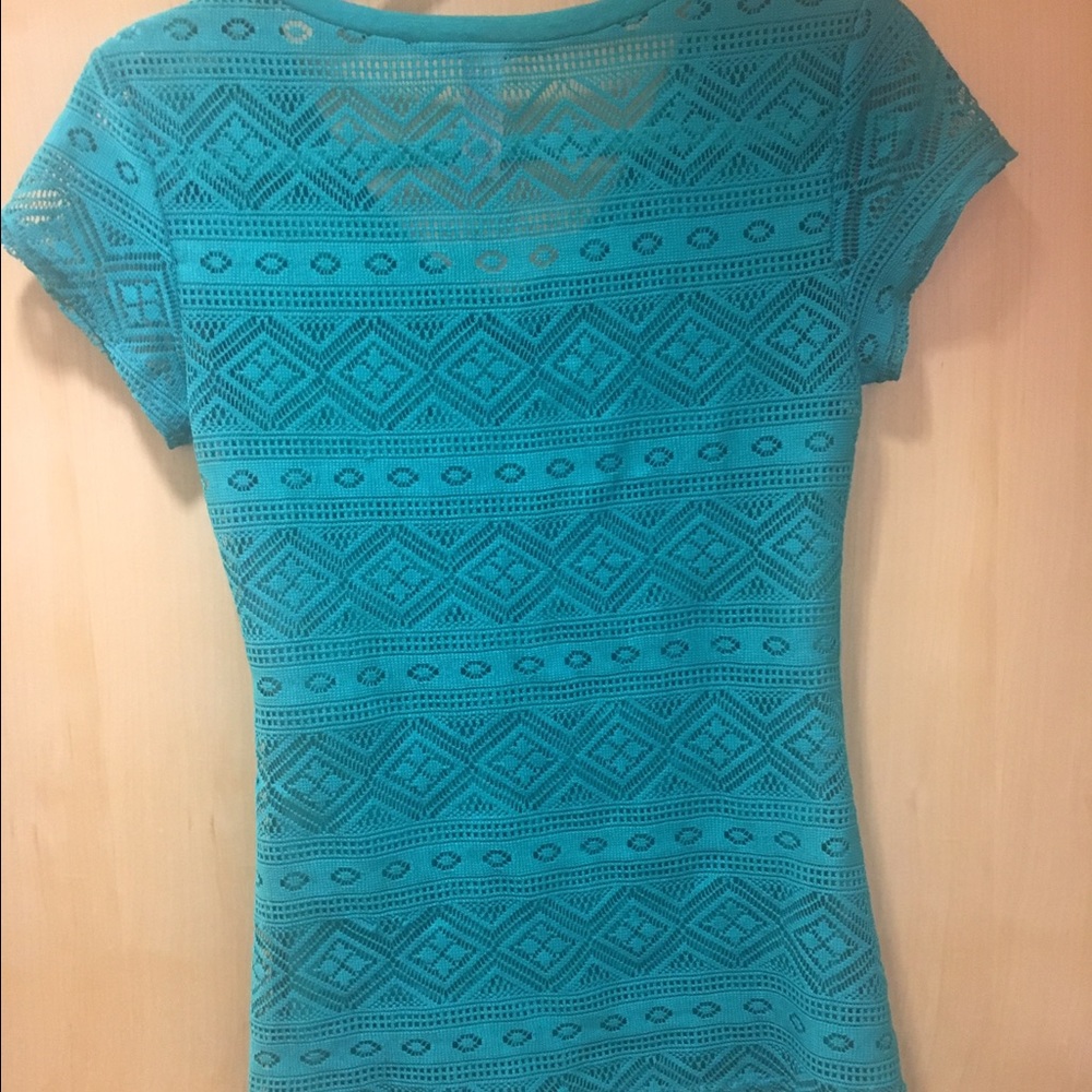 Teal cut out shirt