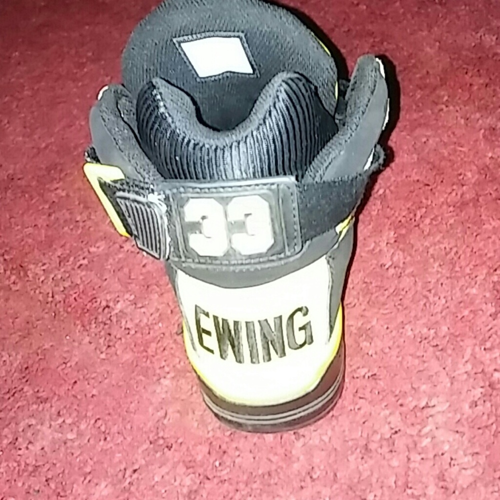 Ewings - Picture 2 of 2