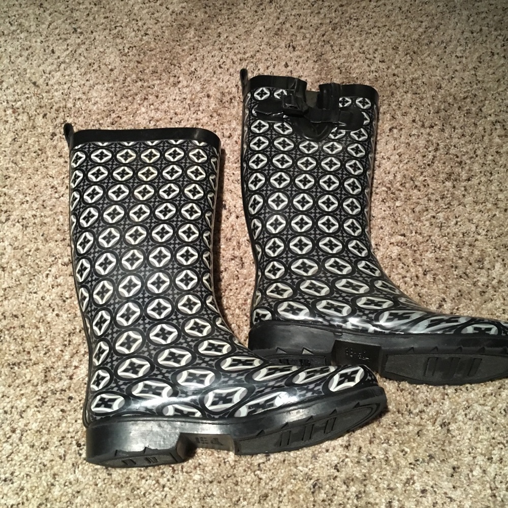 Rain boots