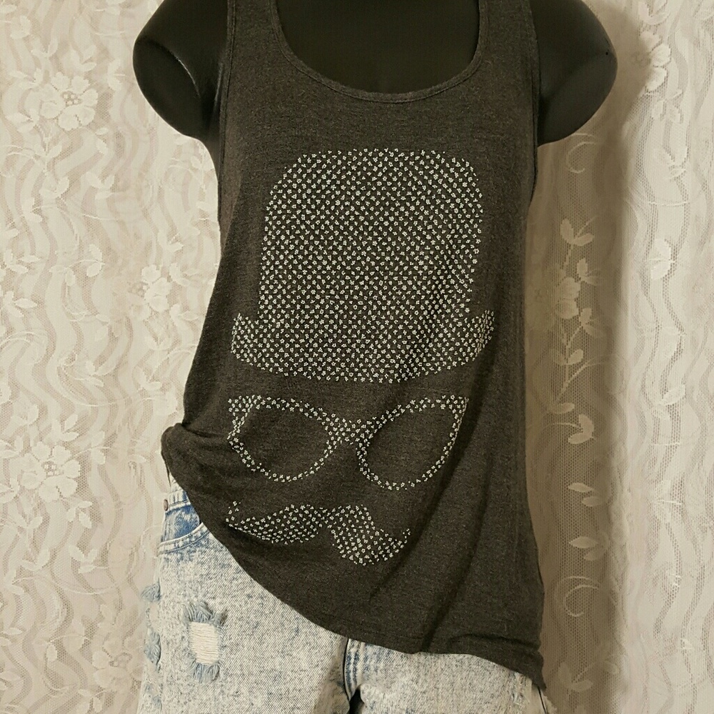 Double Zero Loose Fit Beaded Graphic Tank