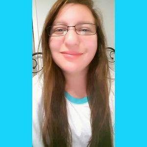 Meet your Posher, Candice