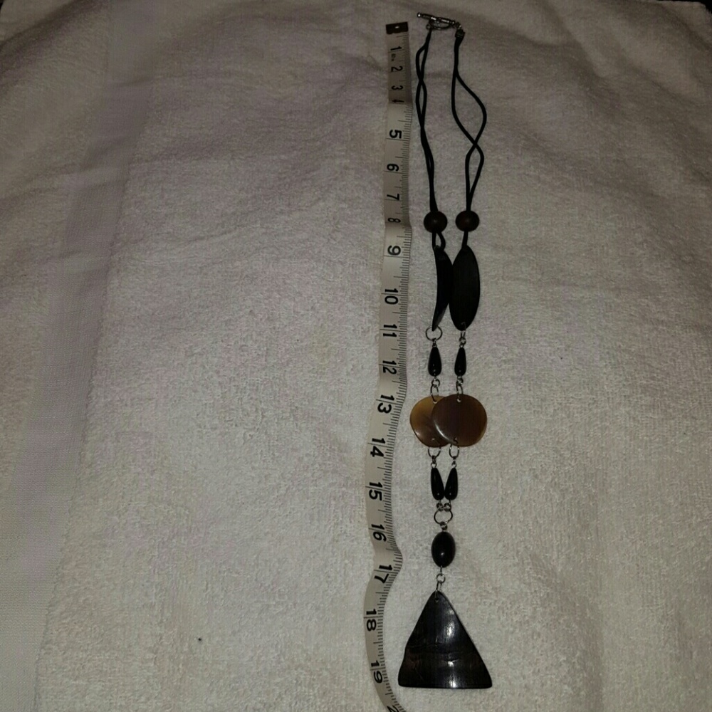 Cute 19inch long brown necklace