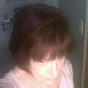 Meet your Posher, Carolyn