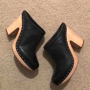 Dolce Vita Platform Clogs
