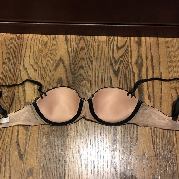 VS Balconette Push-up Bra - Picture 2 of 4