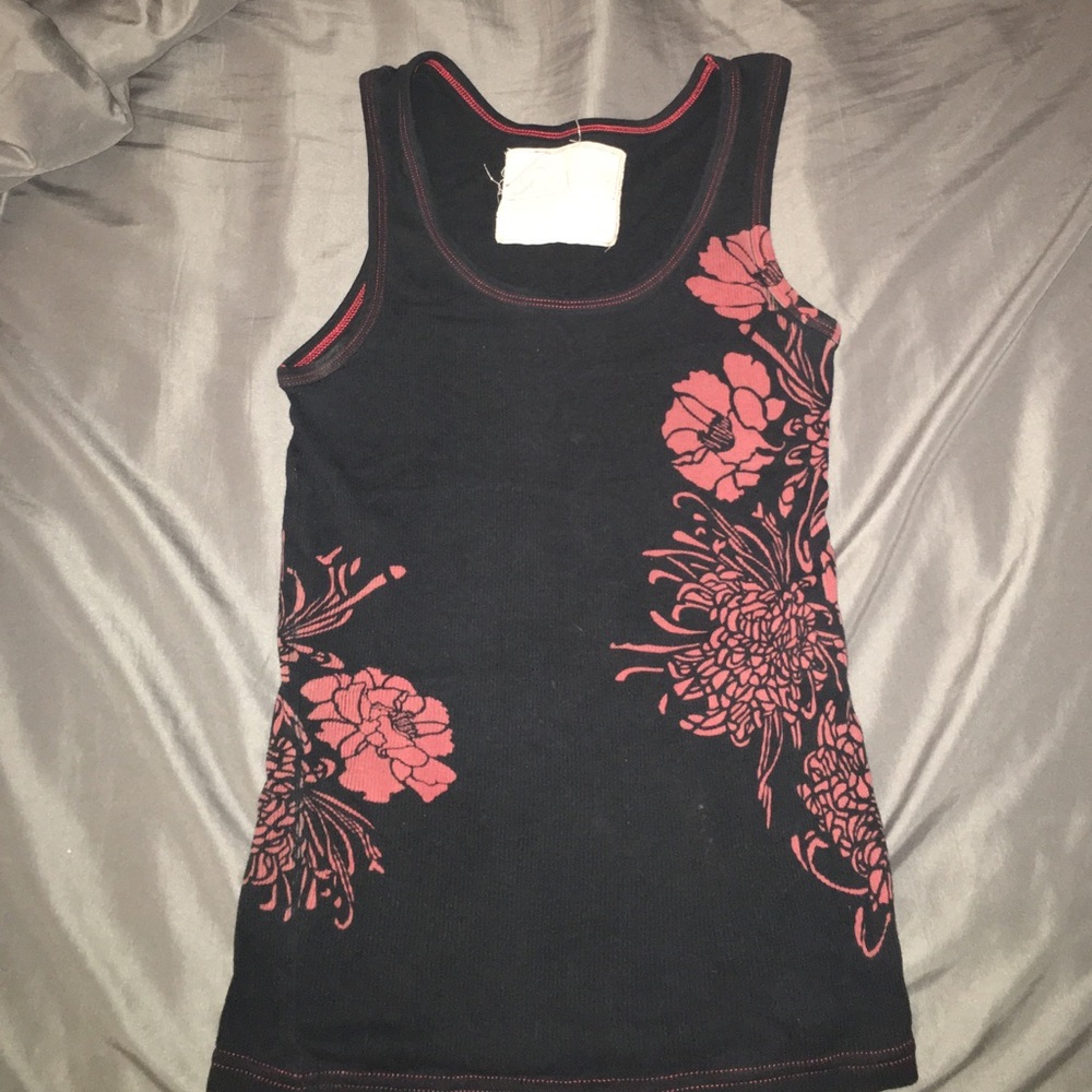 🌹Floral tank top🌹