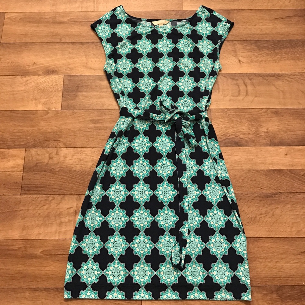 Banana Republic dress 👗