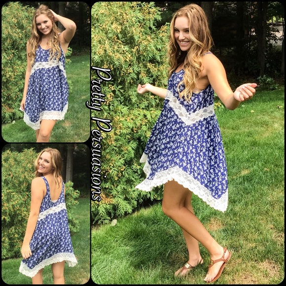 NWT “She Swings” Floral & Lace Slip Dress Tunic - Picture 2 of 4