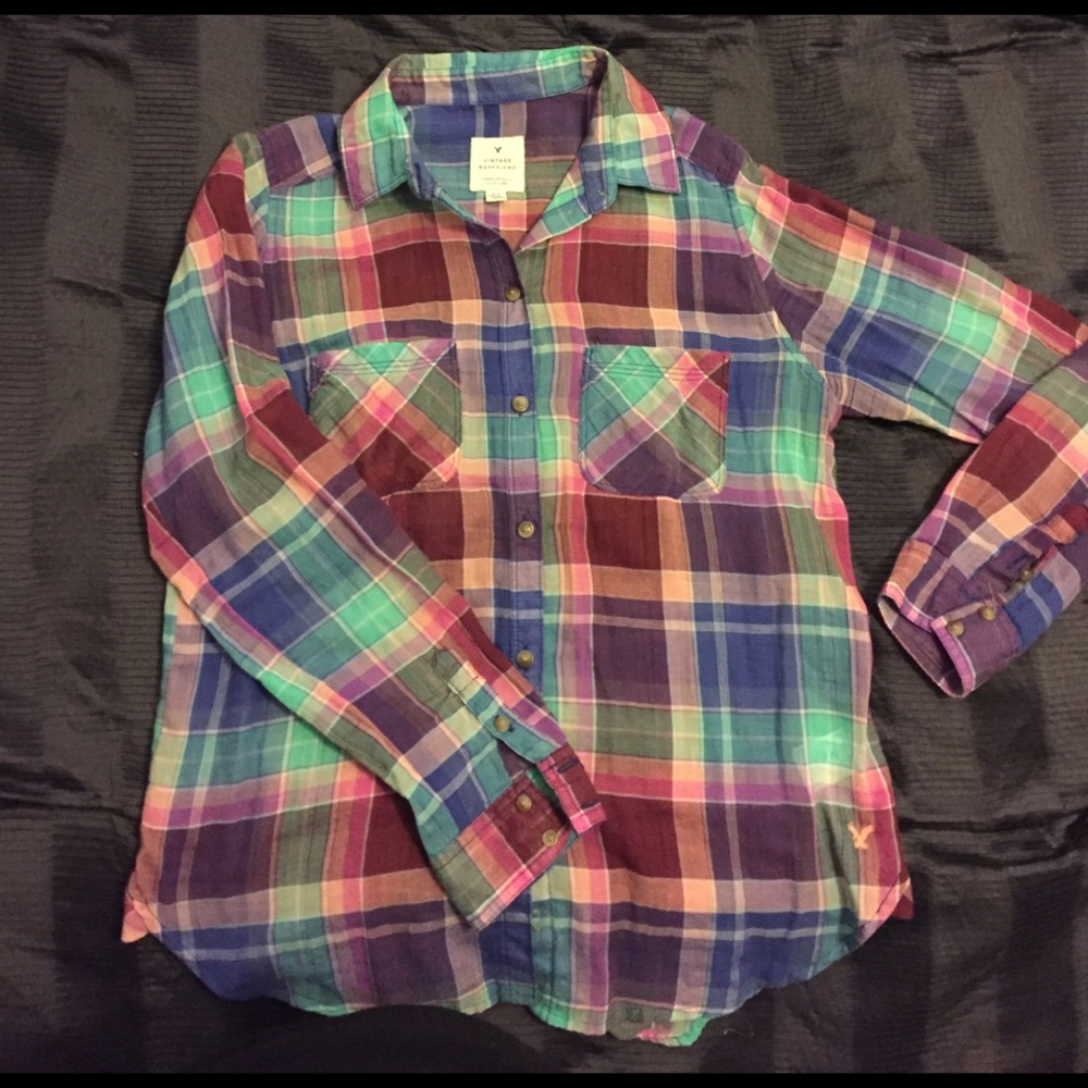 American Eagle Vintage Boyfriend Buttoned Shirt