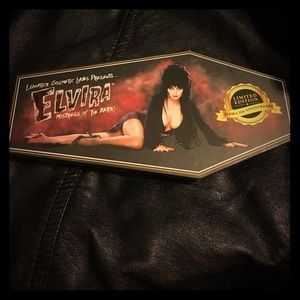 Lunatick Cosmetic Labs Elvira palette