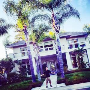 Meet your Posher, Joey