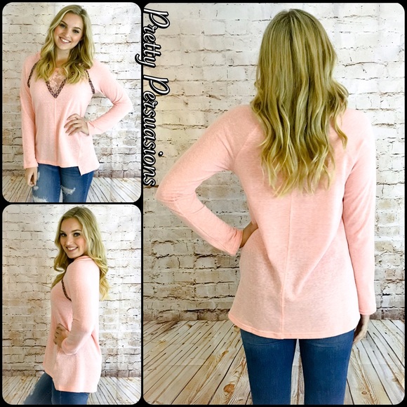 SOLD OUT‼️ Floral Lace & Beaded Long Sleeve Top - Picture 3 of 4